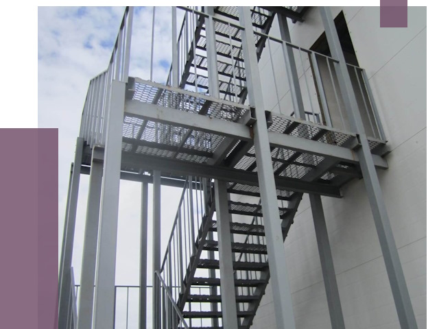 Монтаж пожарных лестниц в Губахе от 7878 руб.