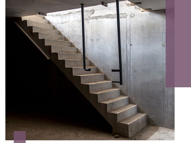Изготовление и монтаж лестниц в подвале в Губахе