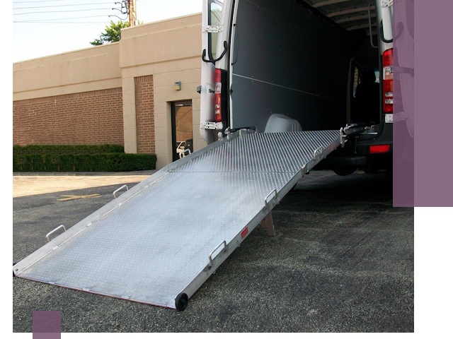 Мобильные пандусы в Губахе — производство, монтаж и аренда