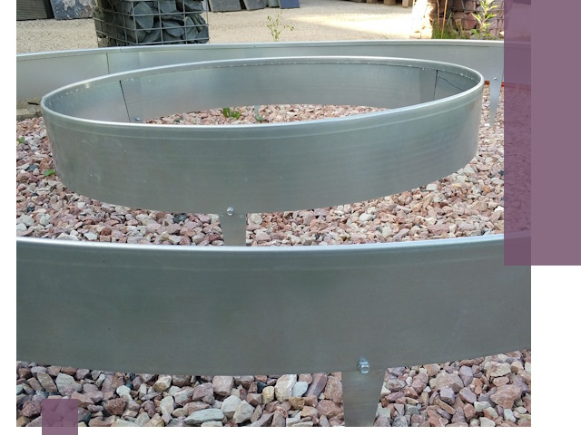 Нержавеющие бордюры под ключ в Губахе — изготовление и монтаж